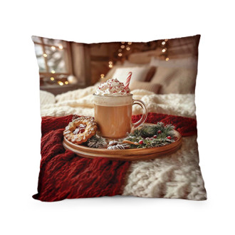 Декоративна възглавница „Коледен уют с чаша любов“
