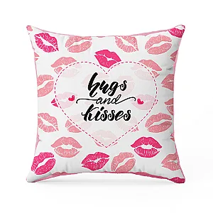 Възглавница "Hugs and Kisses"